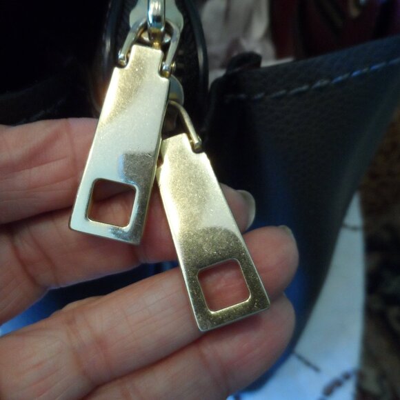 New Mark Jacobs Gray Pebbled Leather Shoulder Bag - Picture 6 of 16